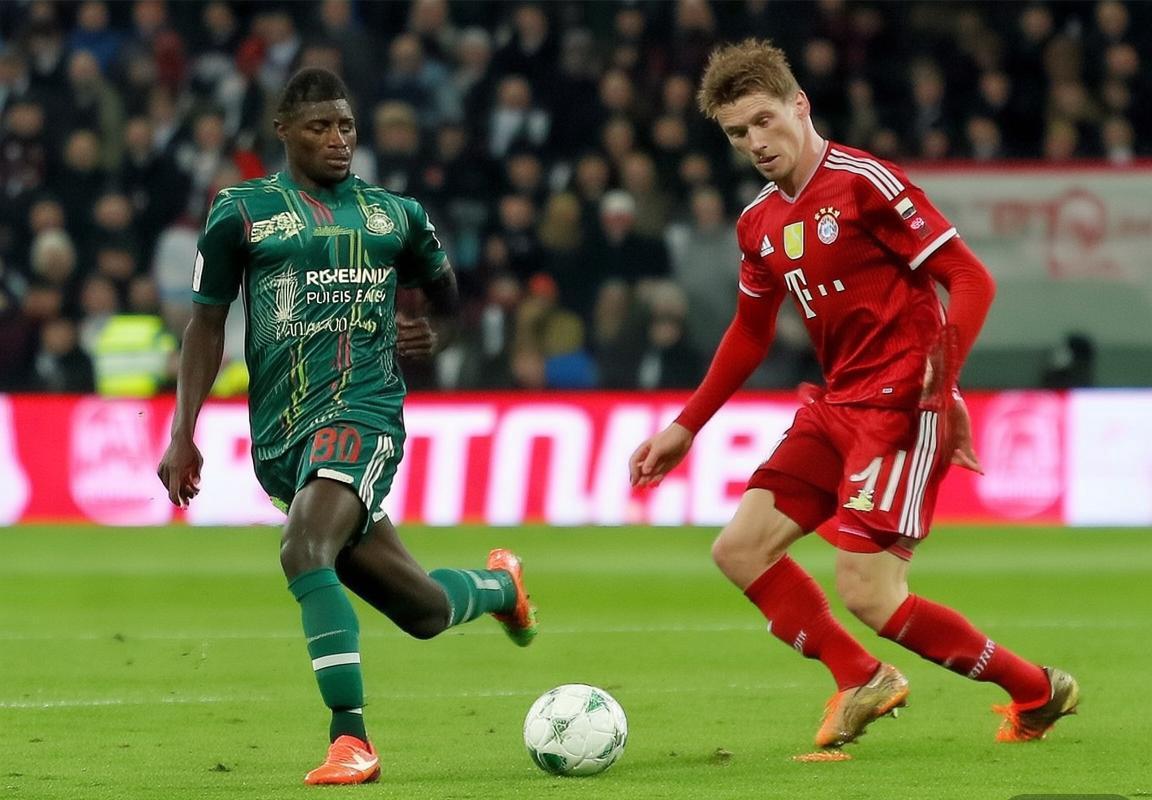 阿森纳3-1拜仁：诺伊尔出击失误致败，厄德高荣膺全场最佳，马丁内利单刀破门锁定欧冠胜局