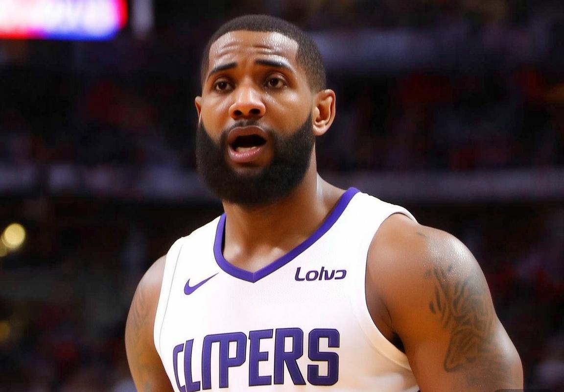 洛杉矶快船队新赛季前瞻：伊维察·祖巴茨交易动向、克里斯·保罗离队风波与保罗·乔治科怀·伦纳德核心战术下的阵容调整